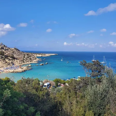 Charming 3-bed In With Heated Pool * פרוטאראס