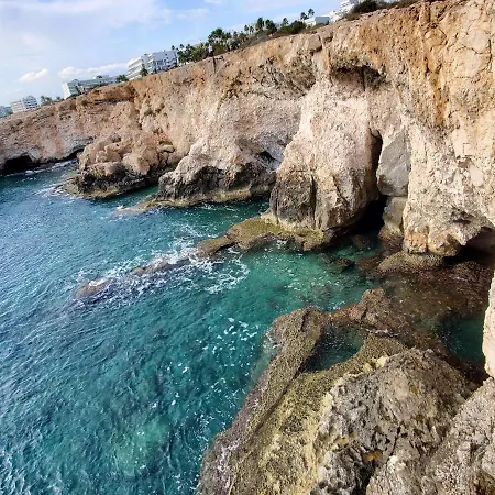 Βίλα - Sleeps 6 Free Parking & Heated Pool